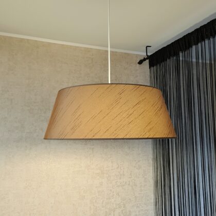 Griestu lampa ar konusa formas abažuru, ar izmēriem: D40 D50 H19cm
