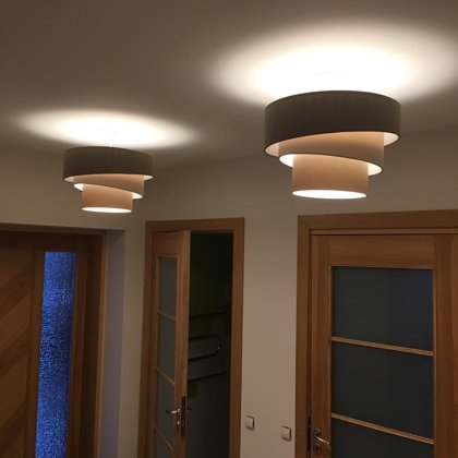 "Tortes tipa" griestu lampas ar 3 līmeņiem,D45 D35 D25 cm