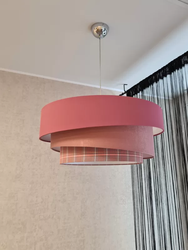 Slīpā "tortītes "formas griestu lampa ar D60 D50 D40cm