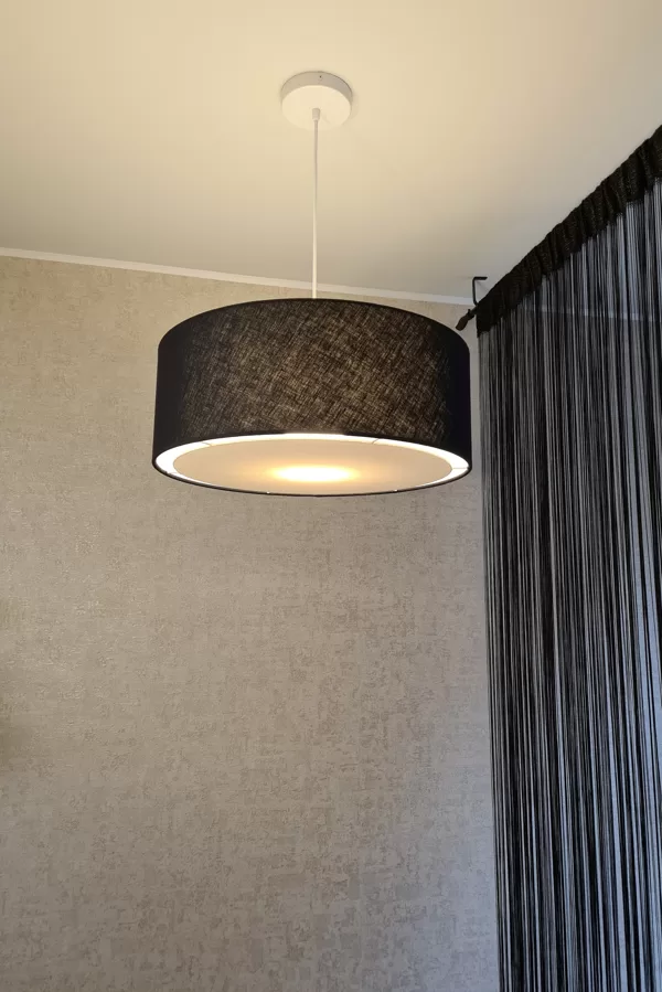 Apaļās formas lampa ar slēgto apakšu un D50 H18cm