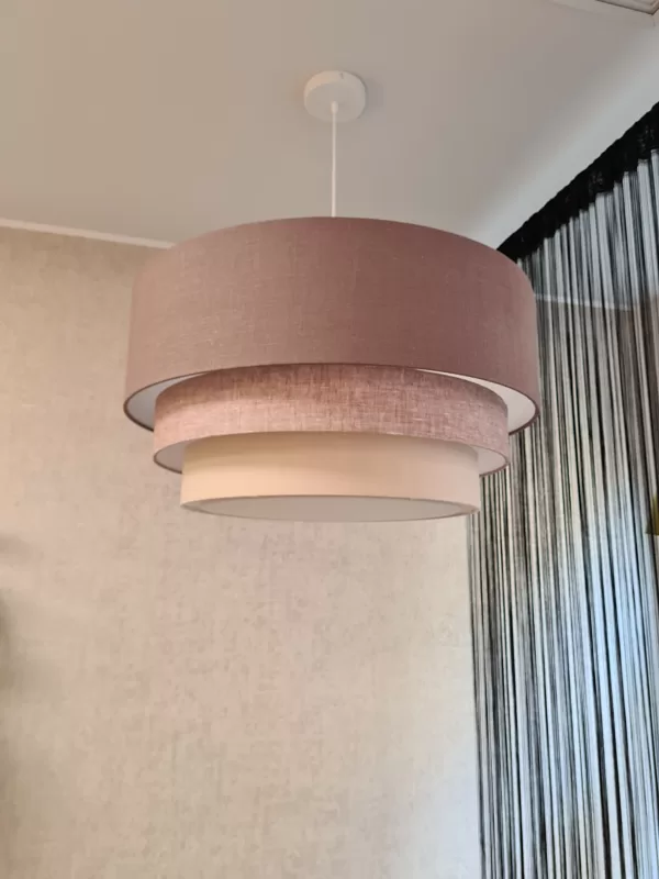 Lielā ''Tortītes"formas 3-līmeņu griestu lampa ar D70 D60 D50cm un slēgtu apakšu