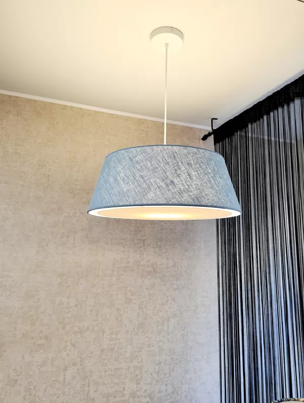 Konusveida griestu lampa ar noslēgtu apakšu, izmēri abažūram :D40 D50 H19cm