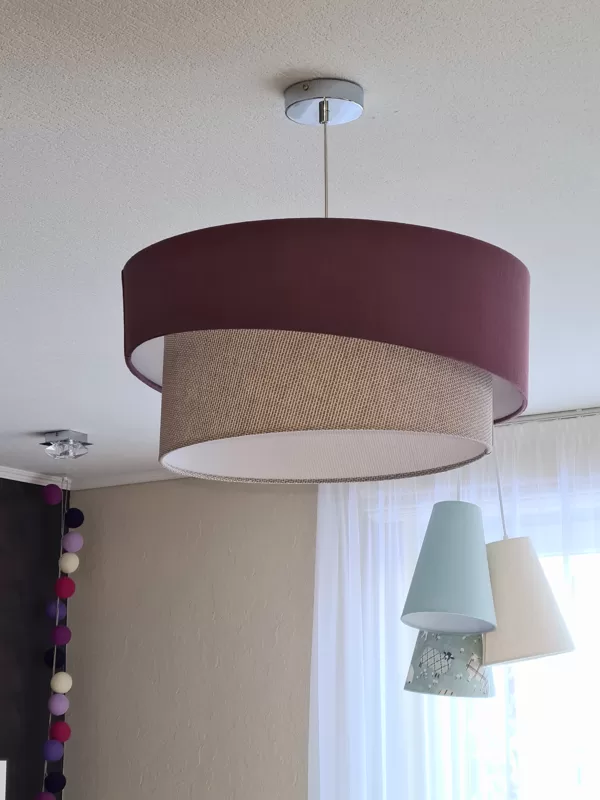 2-līmeņu slīpā "Tortītes" modeļa lampa.