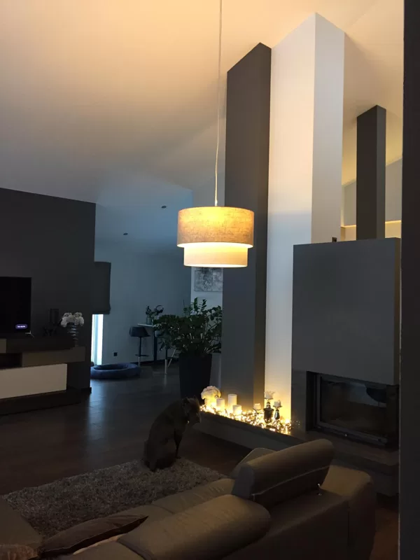 Griestu lampa viesistabai ar augstiem griestiem, D60 un D50cm