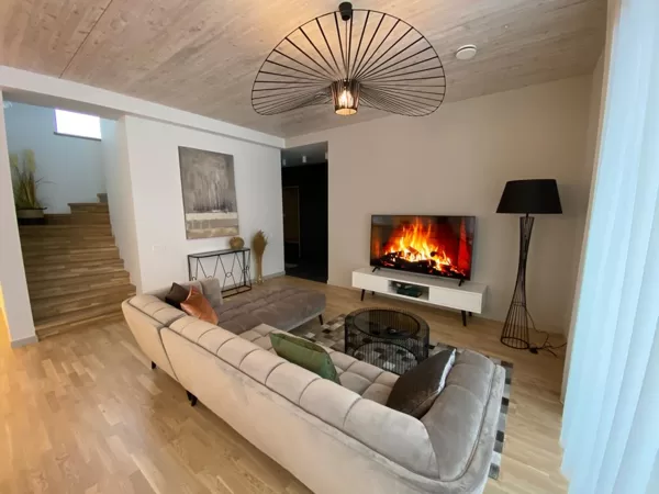 Cepurlampa ar diametru 140cm demo mājā Mārupē