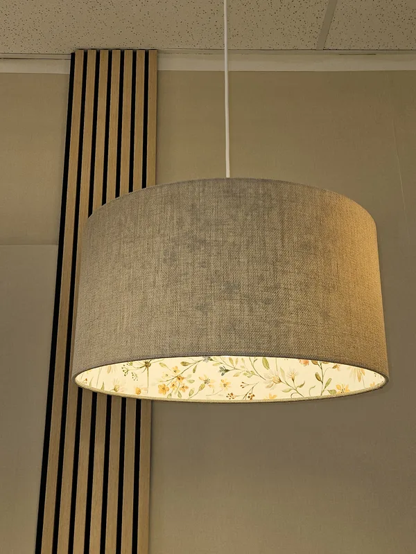 Divpusējā griestu lampa ar pļavas ziediem un rupjo linu audumu , D50cm